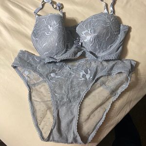 Lingerie set 38B/XL
